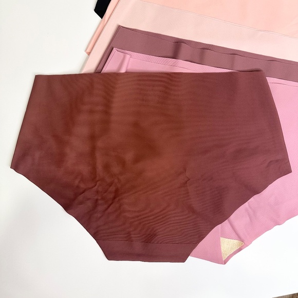 6 Pairs of Seamless No-show Bikini Underwear - Size Small - Picture 4 of 5